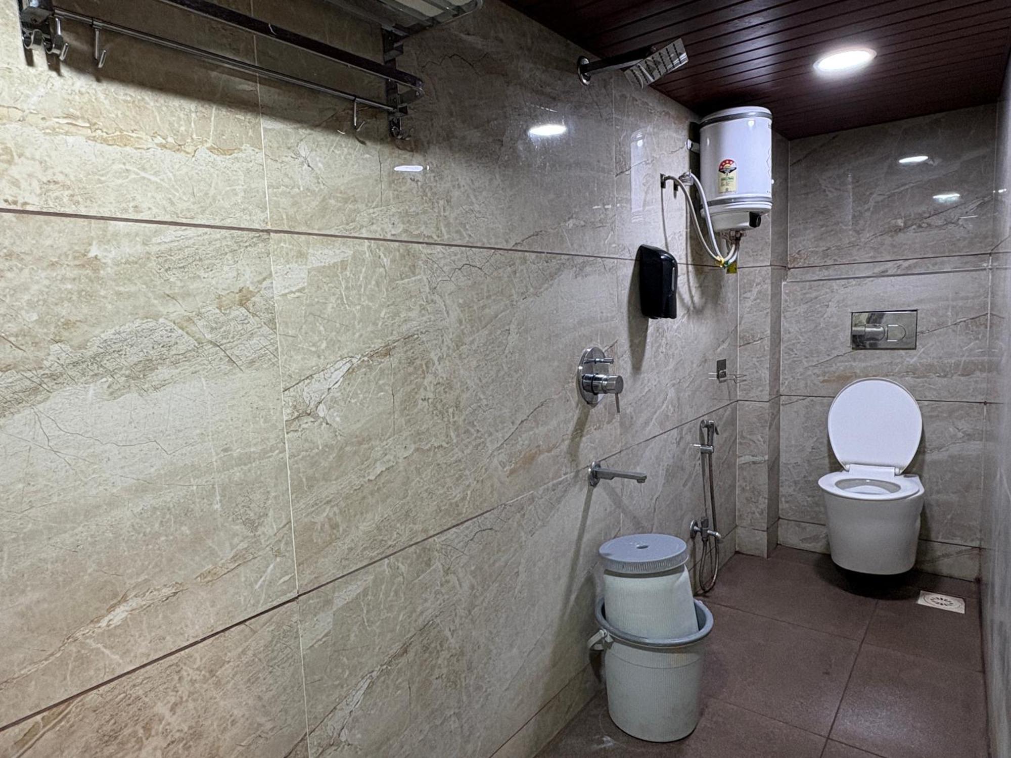 Hotel Anantshree Ujjain Ngoại thất bức ảnh